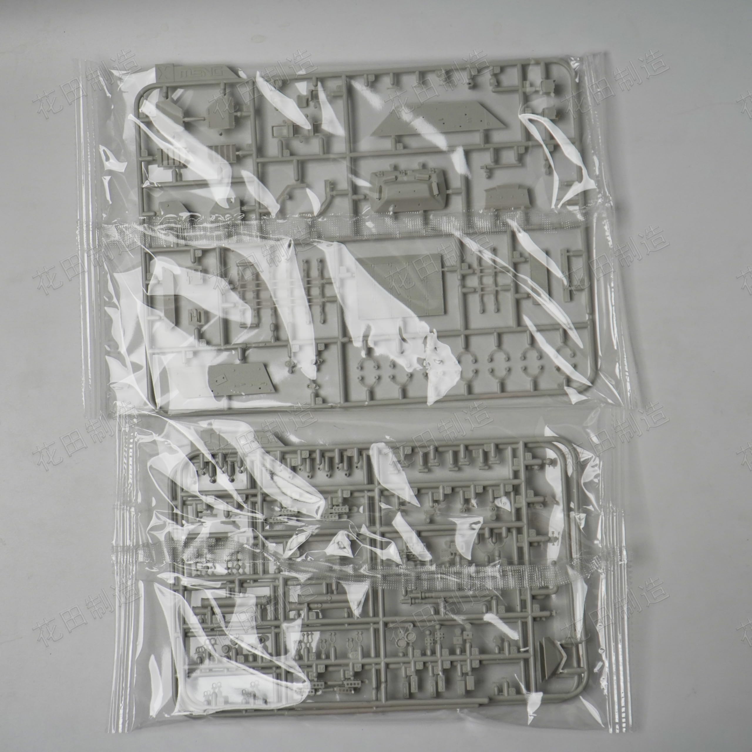 花田制造 Meng M3A3 Bradley with Busk III U.S. Cavalry Fighting Vehicle, 1/35 Scale Military Model Kit Tank Model SS-006