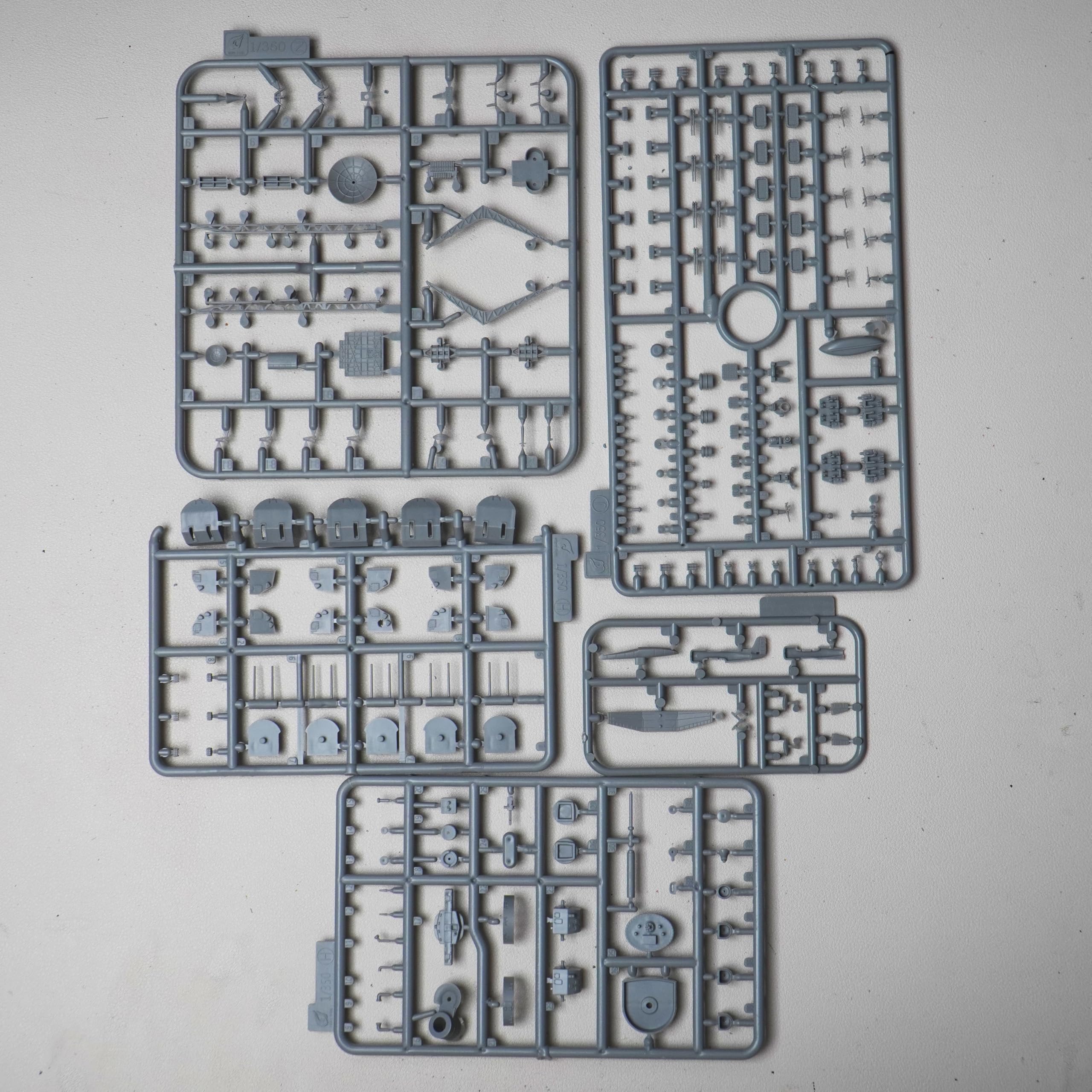 花田制造 Very FIRE USS Missouri BB-63 U.S. Navy Battleship Model Kit, 1:350 Scale, Plastic