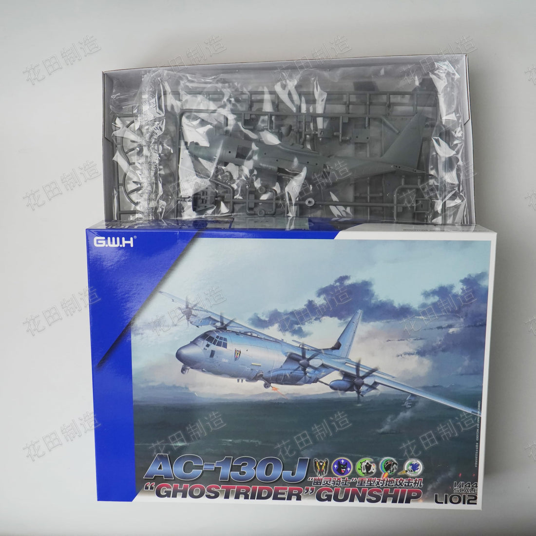 花田制造 GWH L1012 AC-130J Ghostrider Gunship Military Aircraft Model Kit, 1/144 Scale
