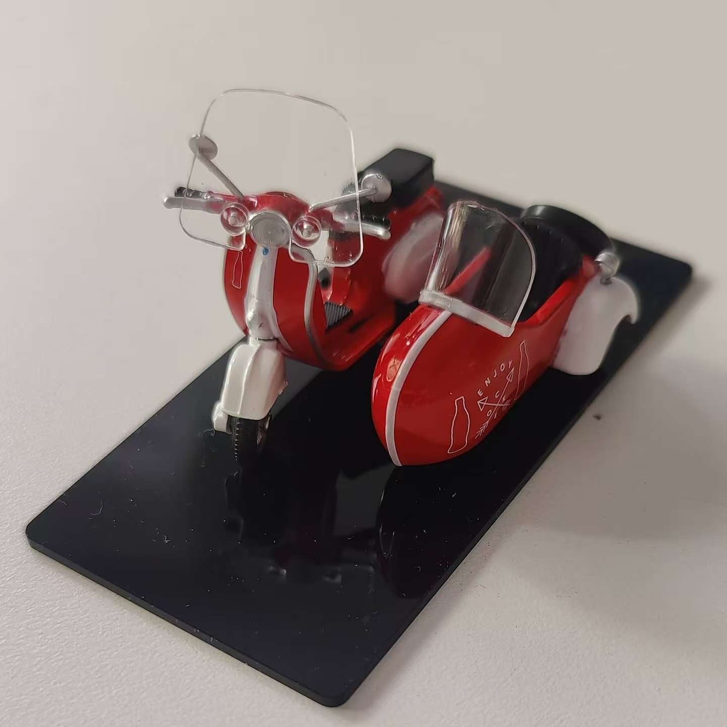 Red and White Miniature Scooter with Sidecar Die-Cast Model, 1/35 Scale Collectible ,Coca-Cola Arctic Scooter (with side car)