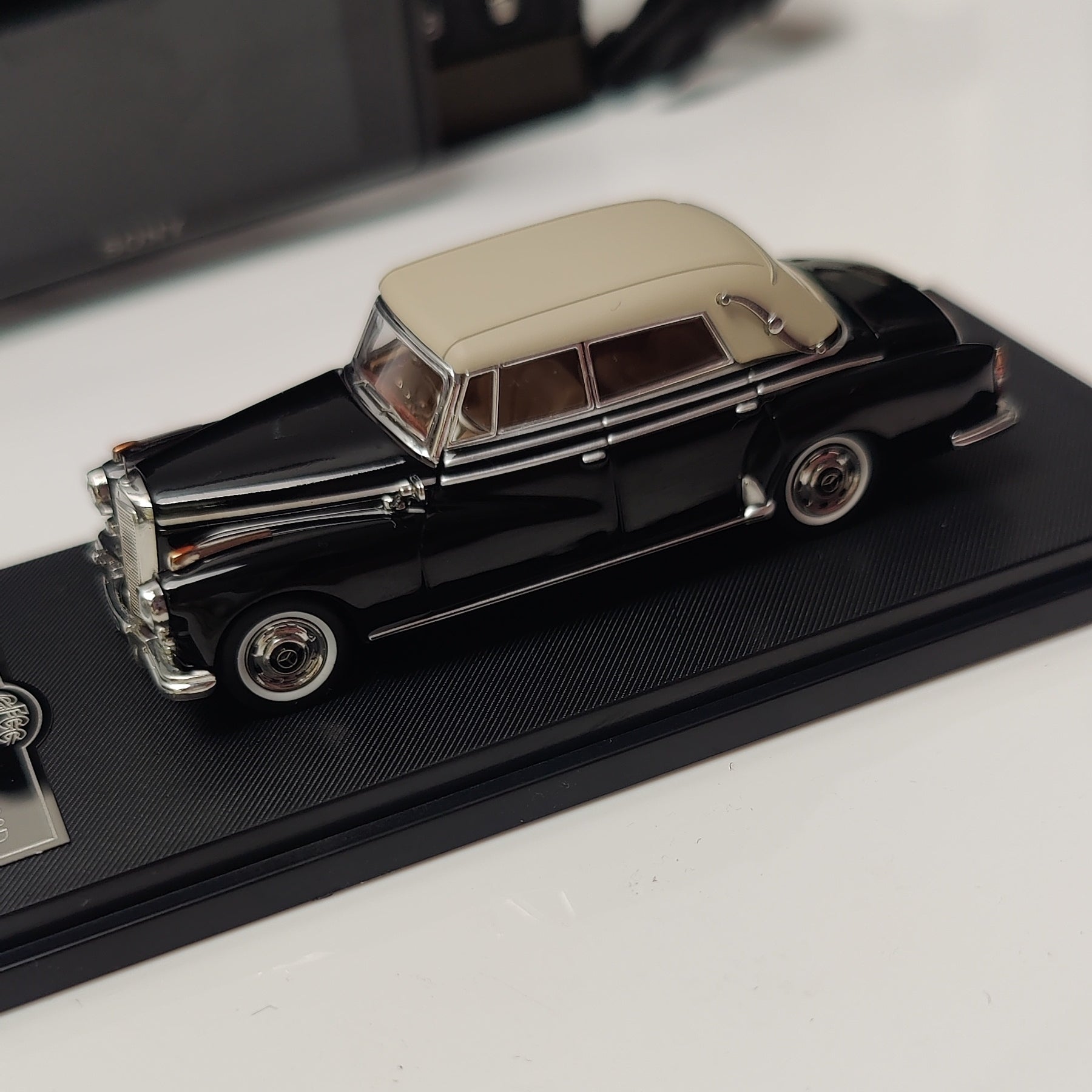 1959 Mercedes-Benz 300D Die-Cast Model Car, 1/64 Scale Collectible with Display Base, Black