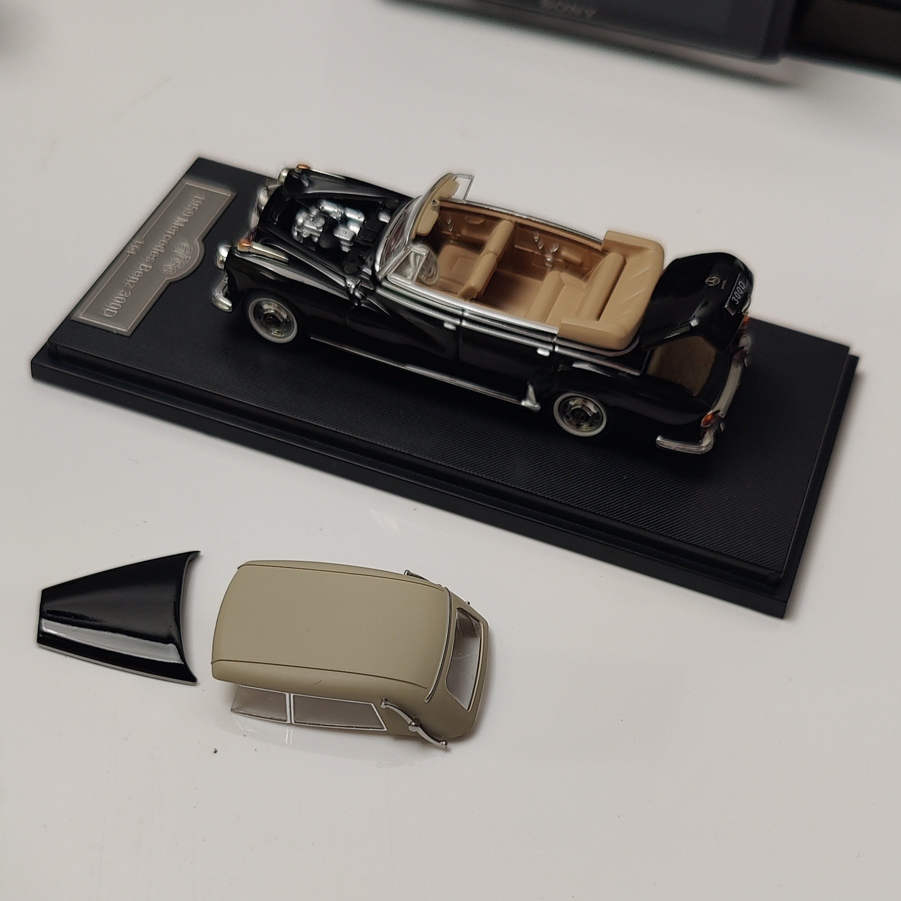 1959 Mercedes-Benz 300D Die-Cast Model Car, 1/64 Scale Collectible with Display Base, Black