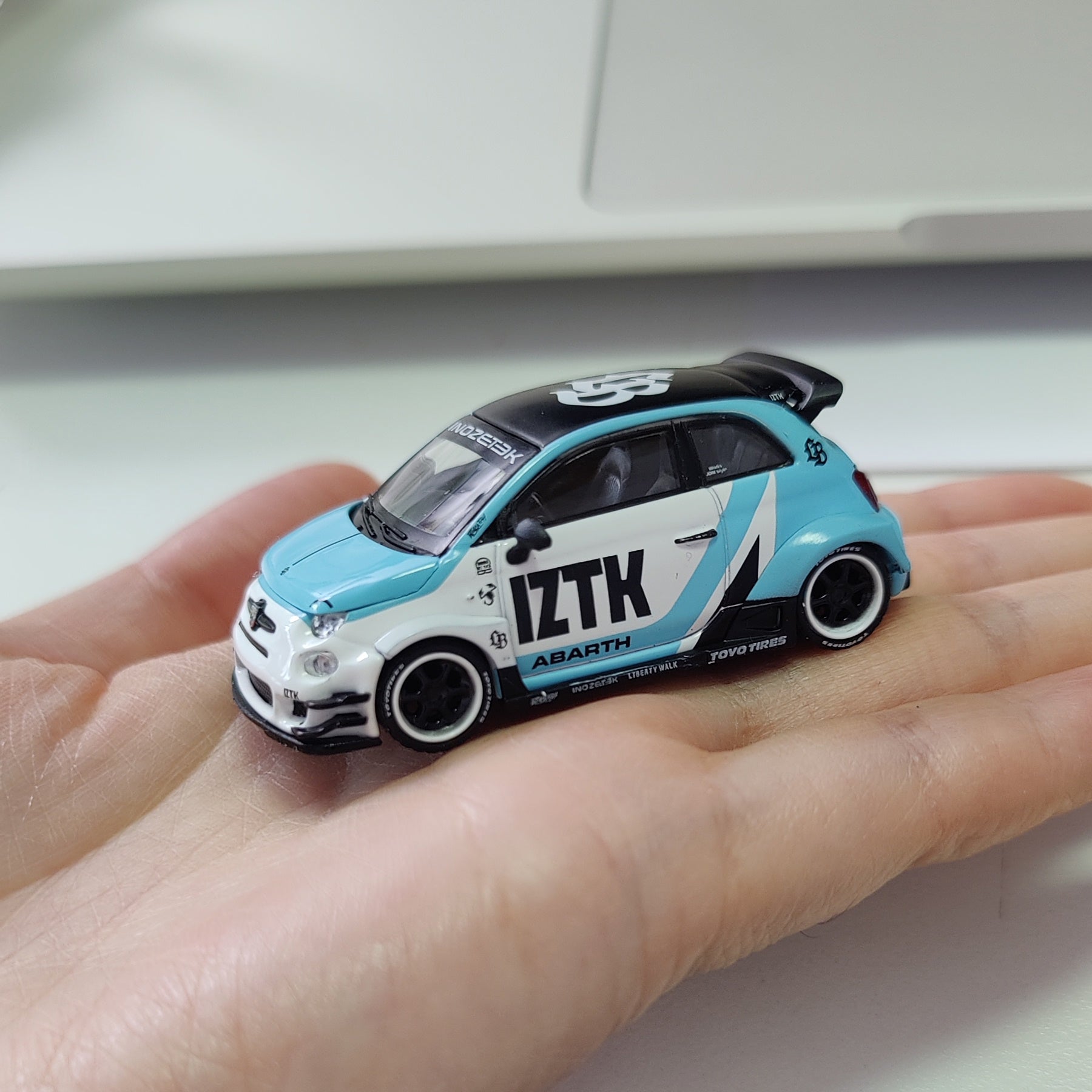 MINI GT LB-WORKS x Abas Works 595 IZTK 1/64 Scale Die-Cast Model Car,  #1051