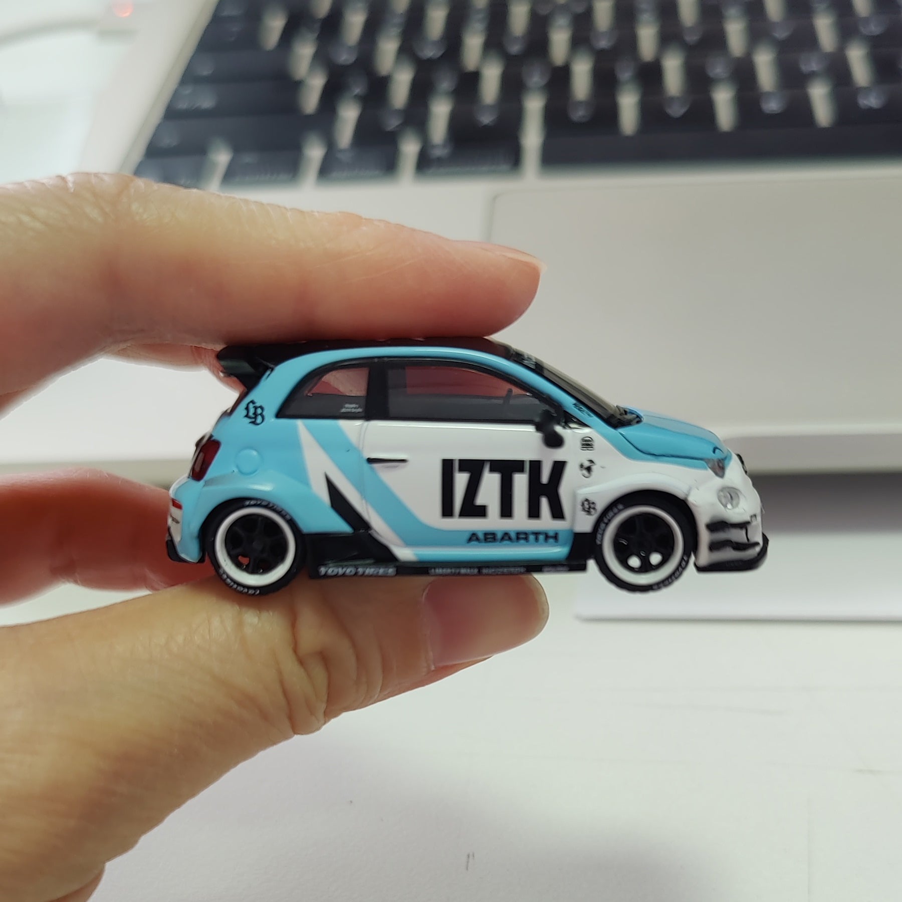 MINI GT LB-WORKS x Abas Works 595 IZTK 1/64 Scale Die-Cast Model Car,  #1051