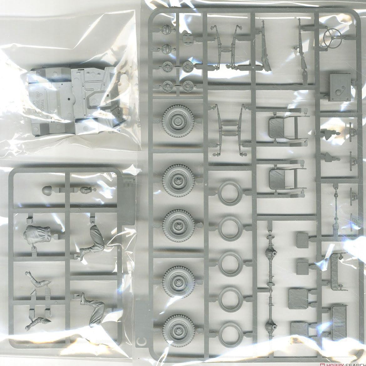 花田制造 TAKOM 2126 U.S. Army 1/4 Ton Utility Truck with 1/4 Ton Utility Trailer & MP Figure, 1/35 Scale Military Truck Model Kit