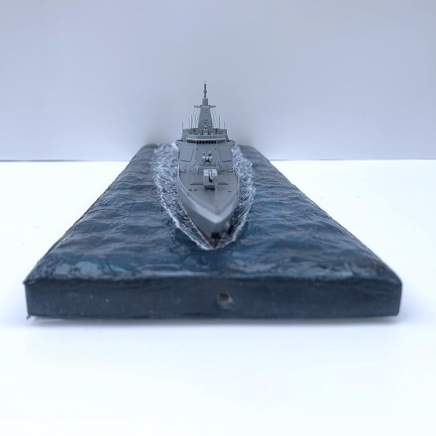 花田制造 FLYHAWK Sphyrna HTP 7001 Type 055 Destroyer Nanchang Model Kit, 1/700 Scale, Unassembled Military Ship