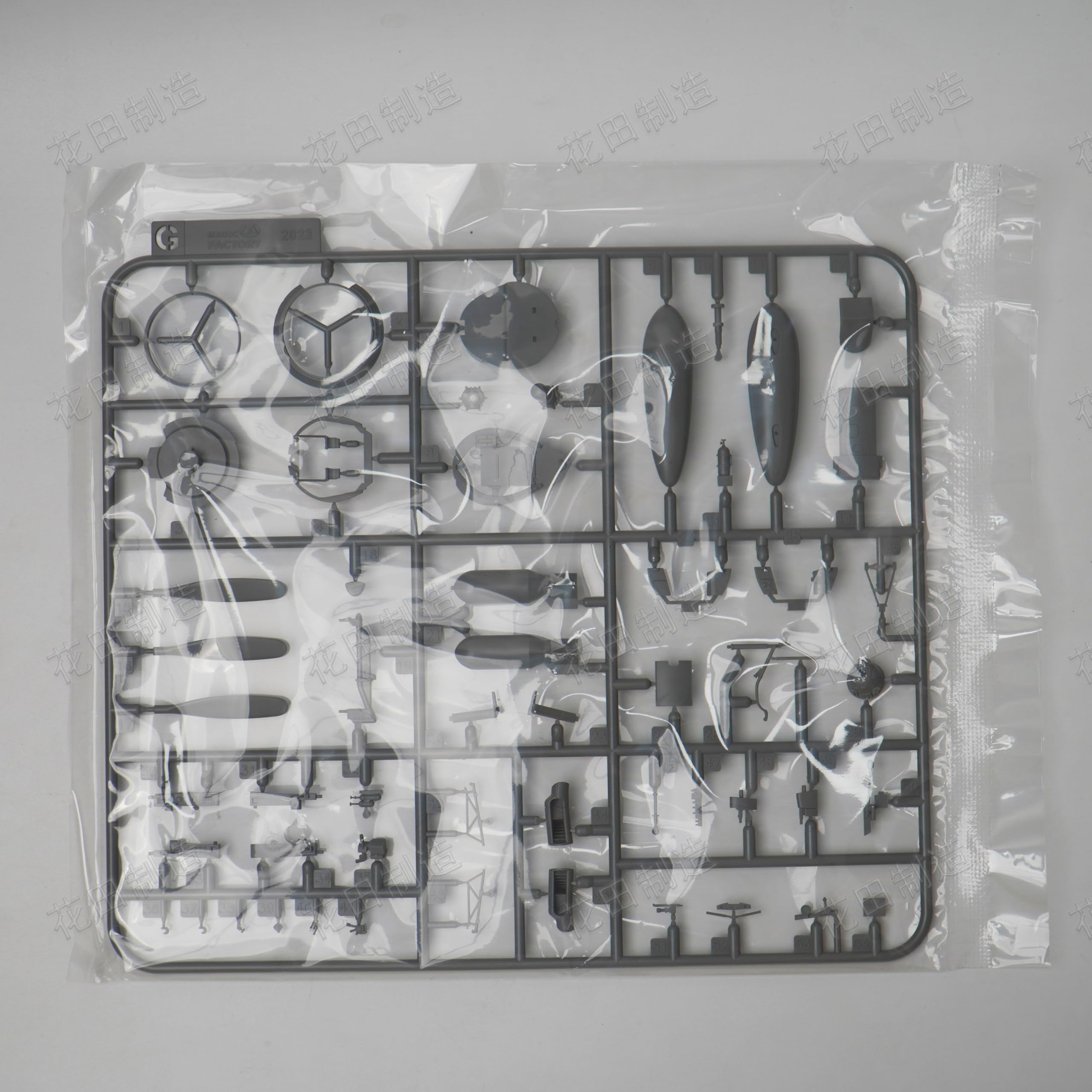 花田制造 Magic Factory 5003 F4U-1A Corsair Model Kit, 1/48 Scale Military Aircraft, Plane Model