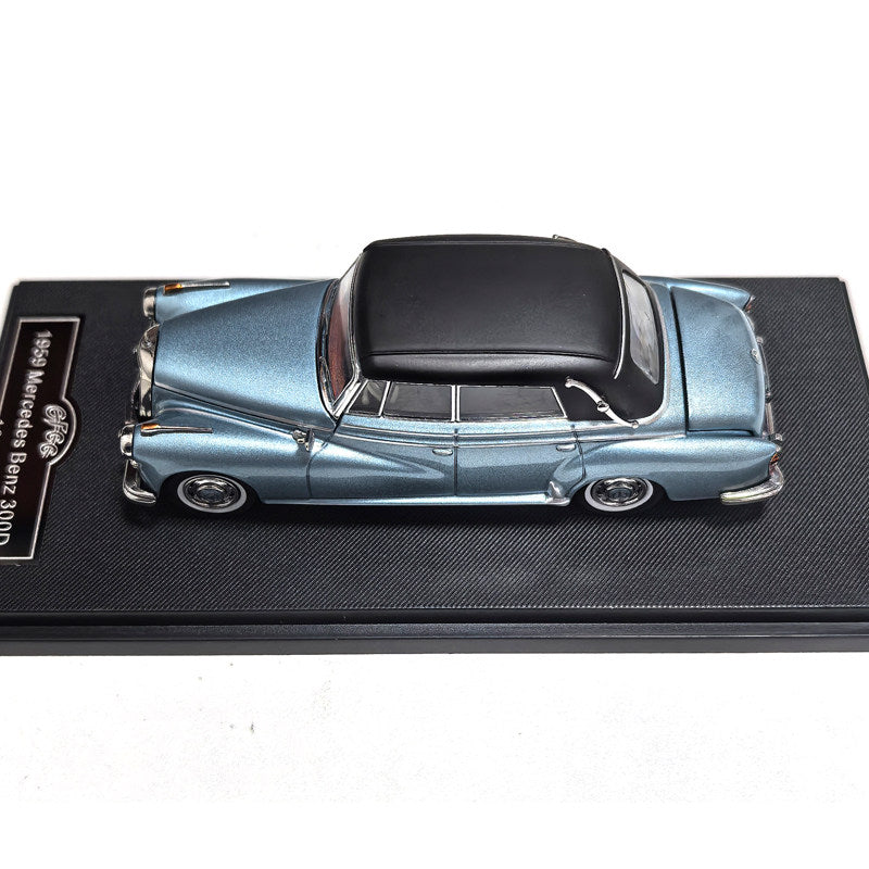 Mercedes Benz 300D 1:64 scale model car