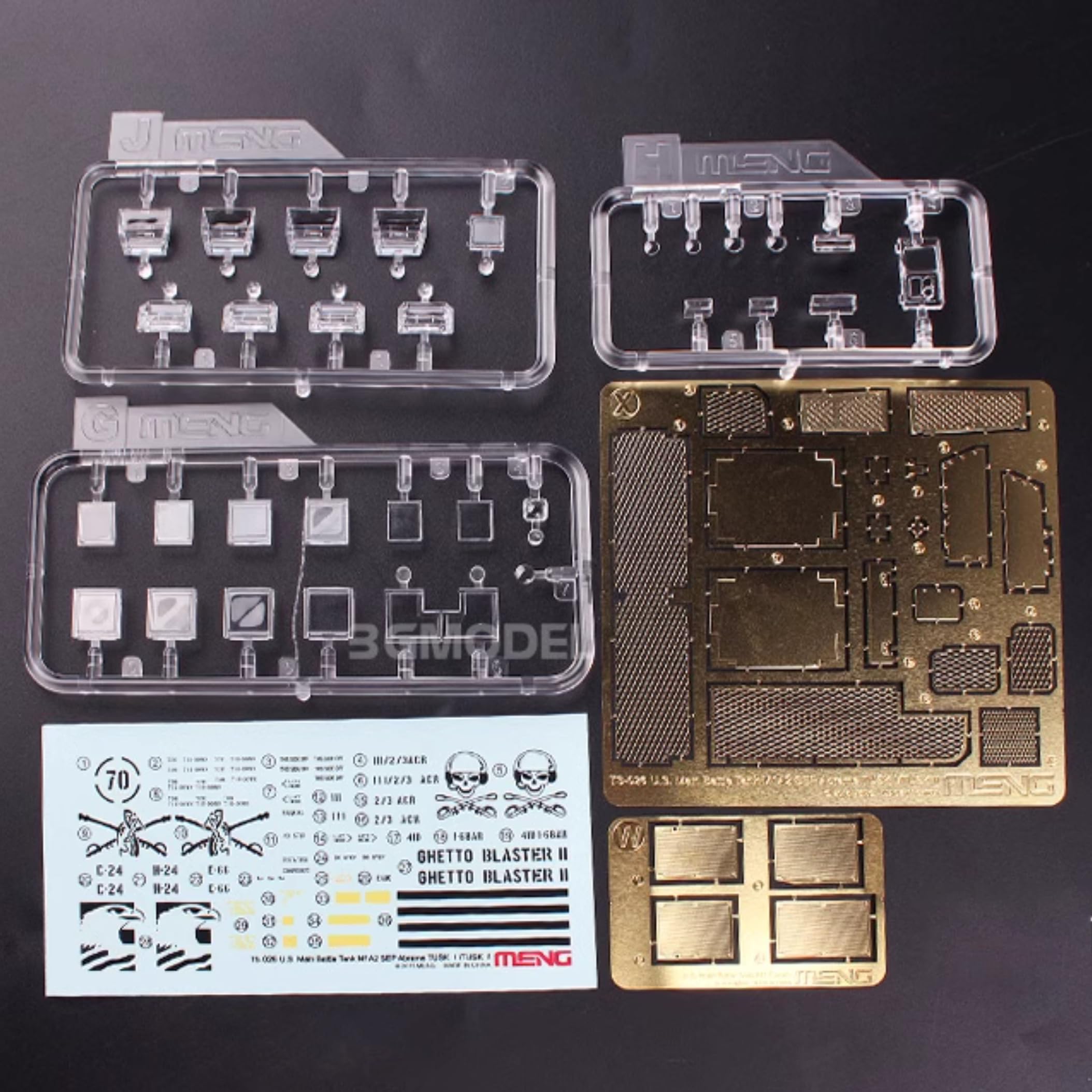 花田制造 Meng TS-026 U.S. Main Battle Tank M1A2 Abrams TUSK I/TUSK II SEP Model Kit, 1:35 Scale
