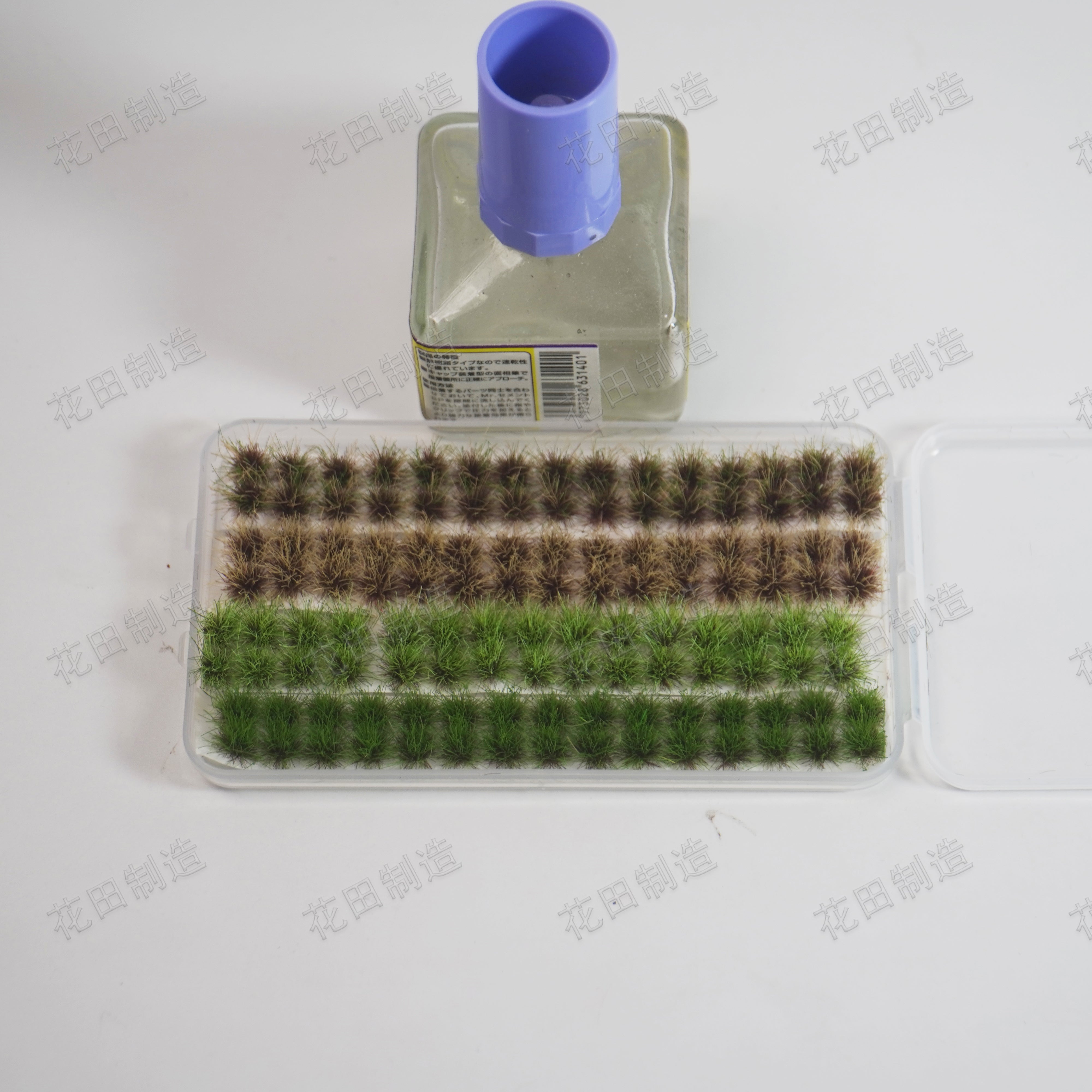 Miniature Grass Tufts for Model Scenery