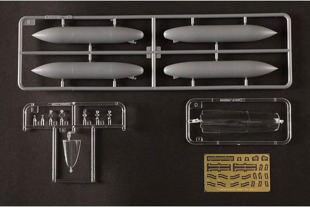 F/A-18F Super Hornet VFC-12 Model Kit, 1:48 Scale
