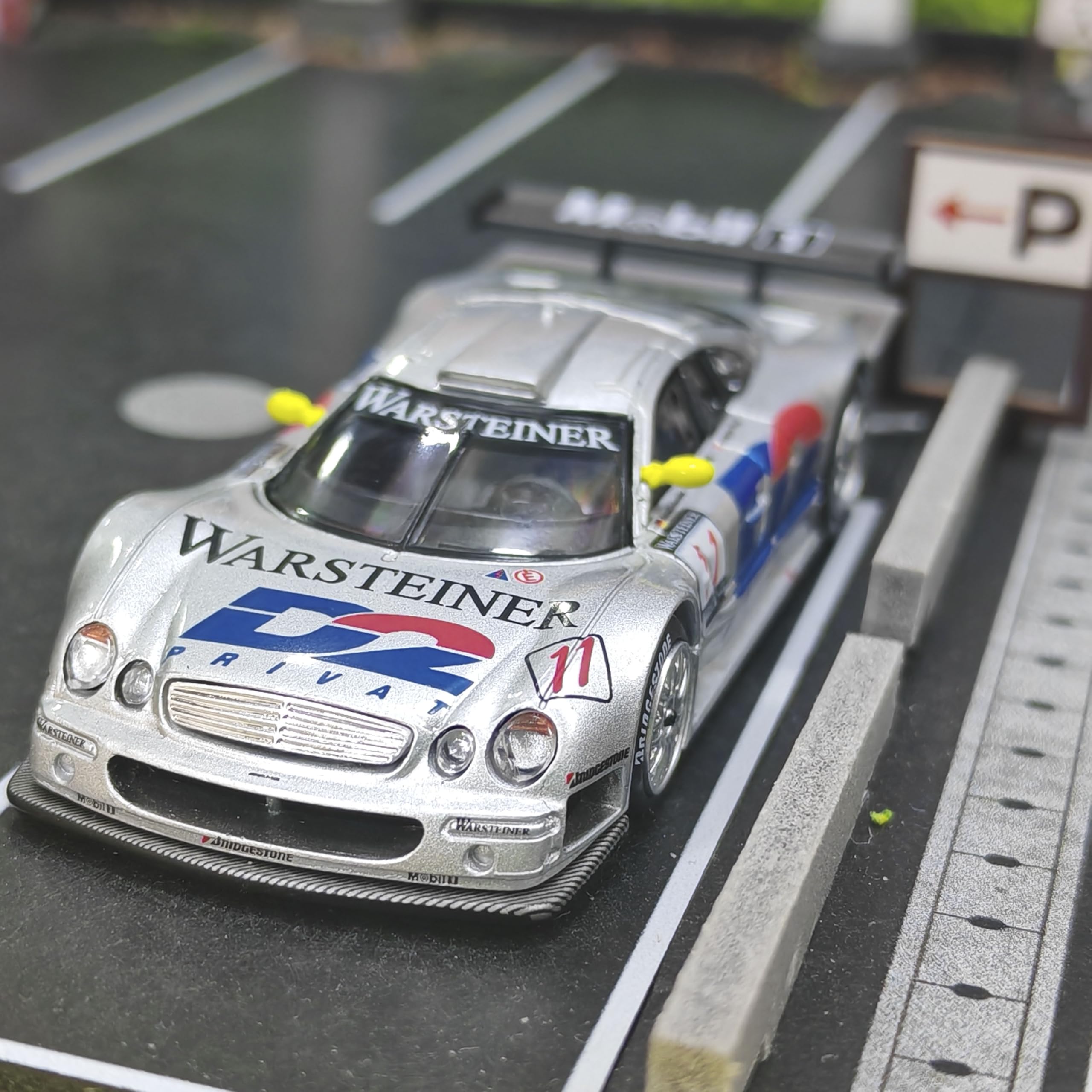 XCARTOYS CLK-GTR 1997 FIA GT Racing Car, S25-01, 1/64 Scale, D2 Design, Silver