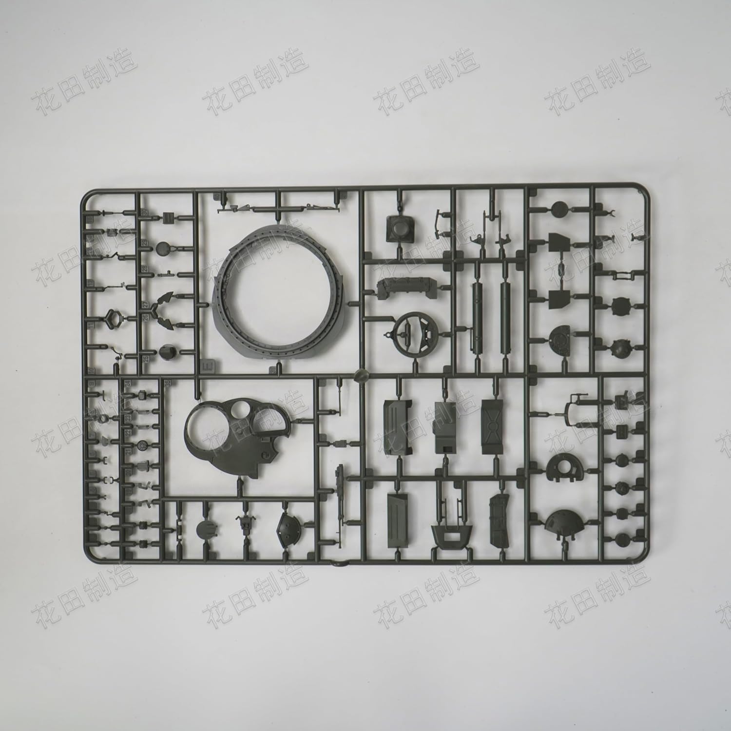 PT-91 Polish Main Battle Tank, 1/35 Scale