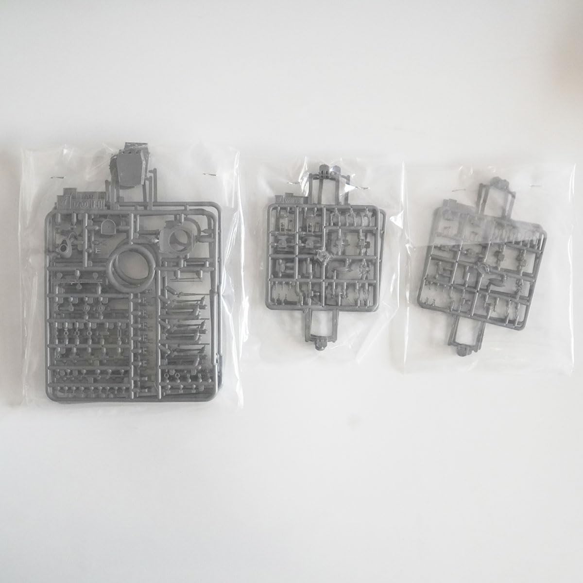 Very FIRE  VF700909 1/700 USS Missouri BB-63 U.S.Navy Battleship  Plastic KIT Deluxe Version
