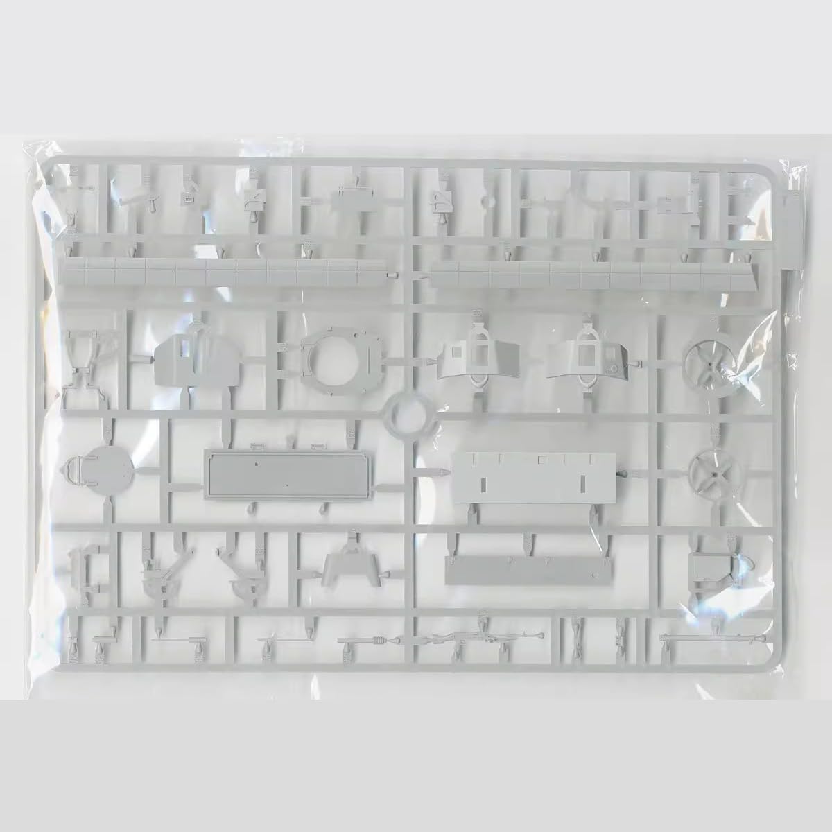 花田制造 Takom 2067 FV432 Mk.3 Bulldog British APC Military Tank Model Kit, 2 in 1,1/35 Scale Plastic Display Vehicle