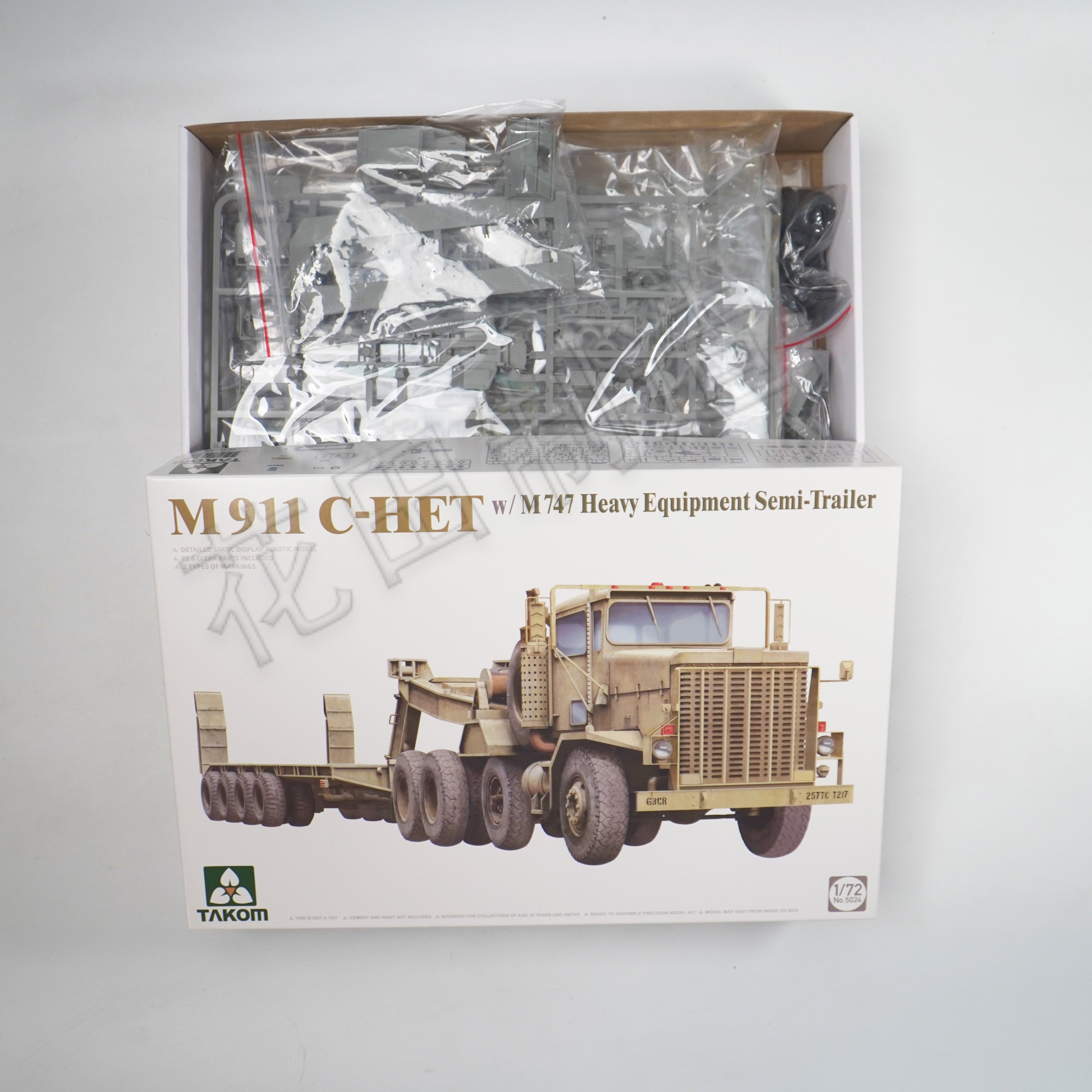 TAKOM 5024 M911 C-HET with M747 Heavy Equipment Semi-Trailer, 1/72 Scale  Model Kit
