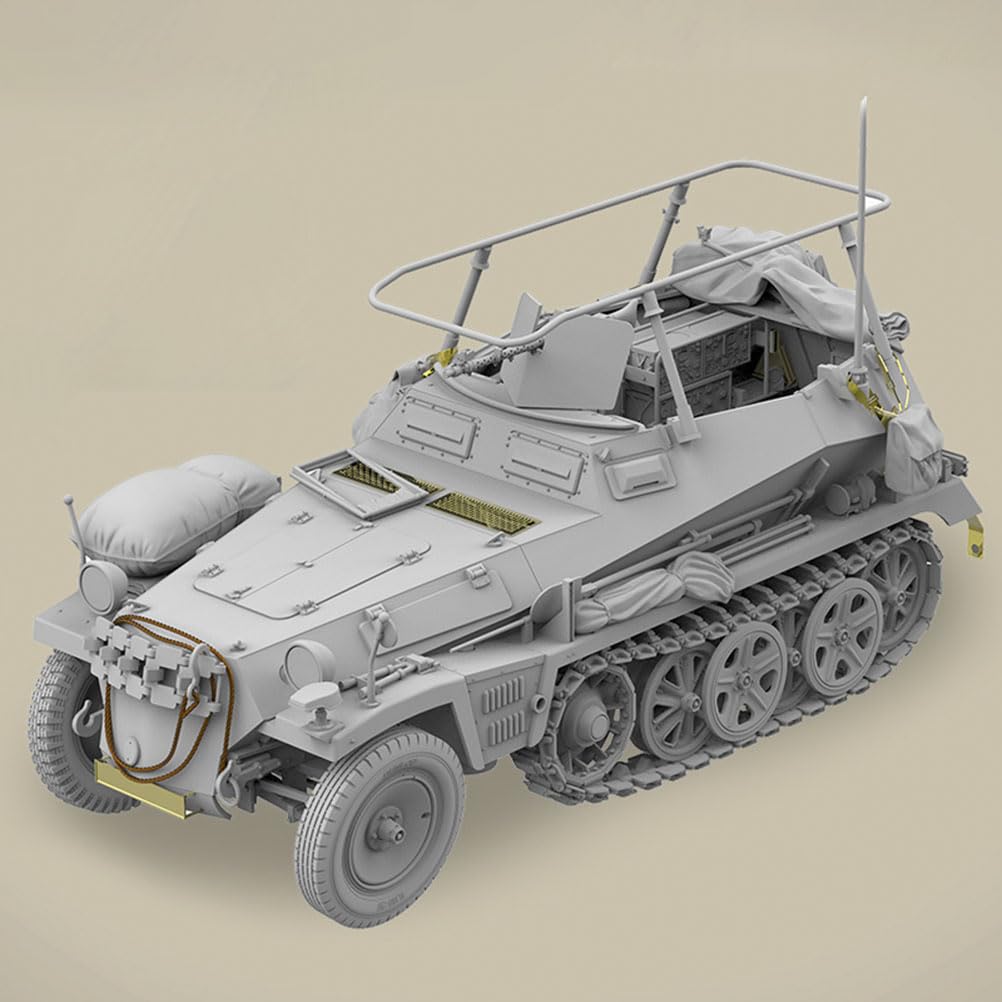 花田制造 Takom No.2194 Sd.Kfz.250/3 GREIF Rommel`s Command Half-Track Military Vehicle Model Kit, 1:35 Scale
