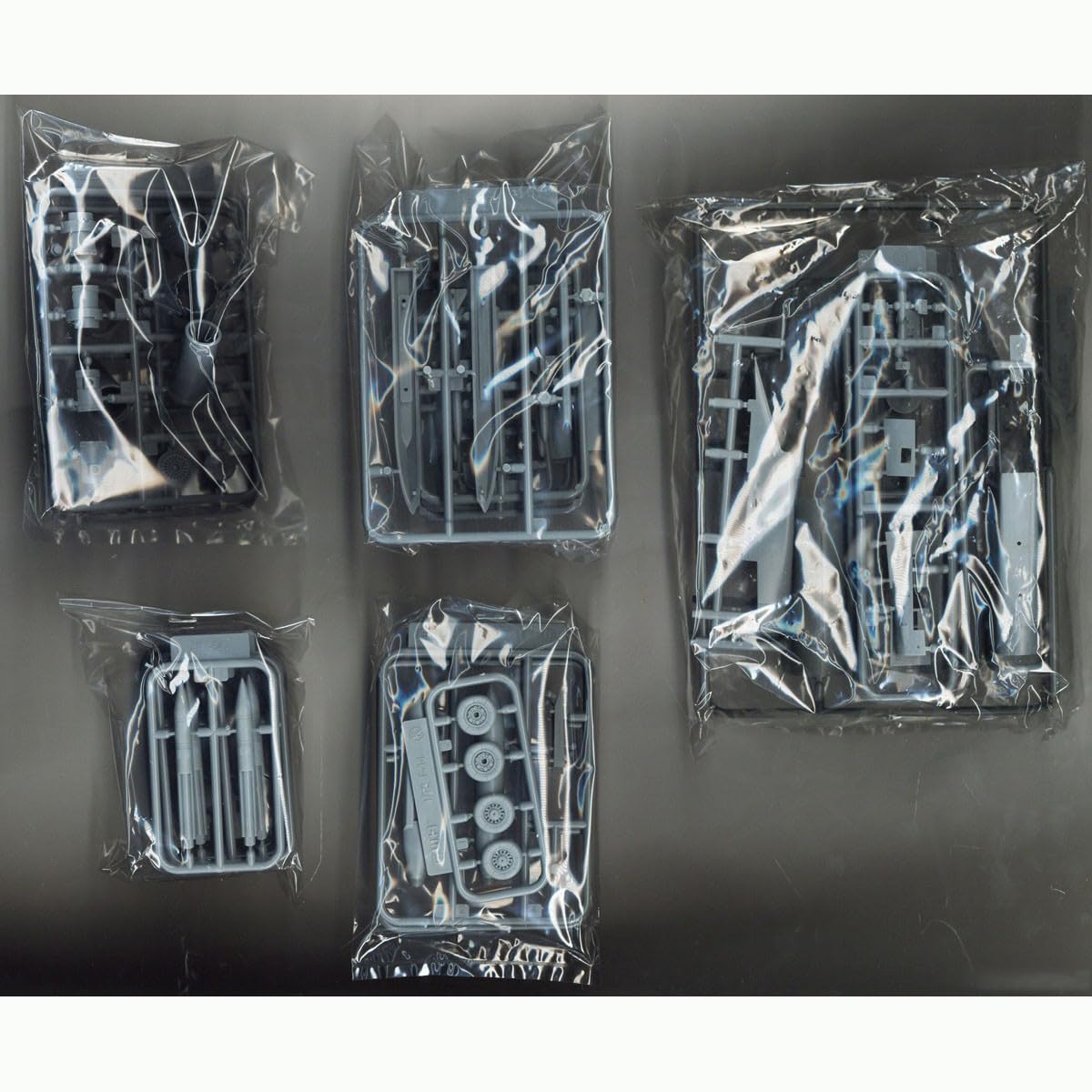 花田制造 GWH S7204 Limited Edition 1/72 Scale VF-101 Grim Reapers F-14B Tomcat Model Kit