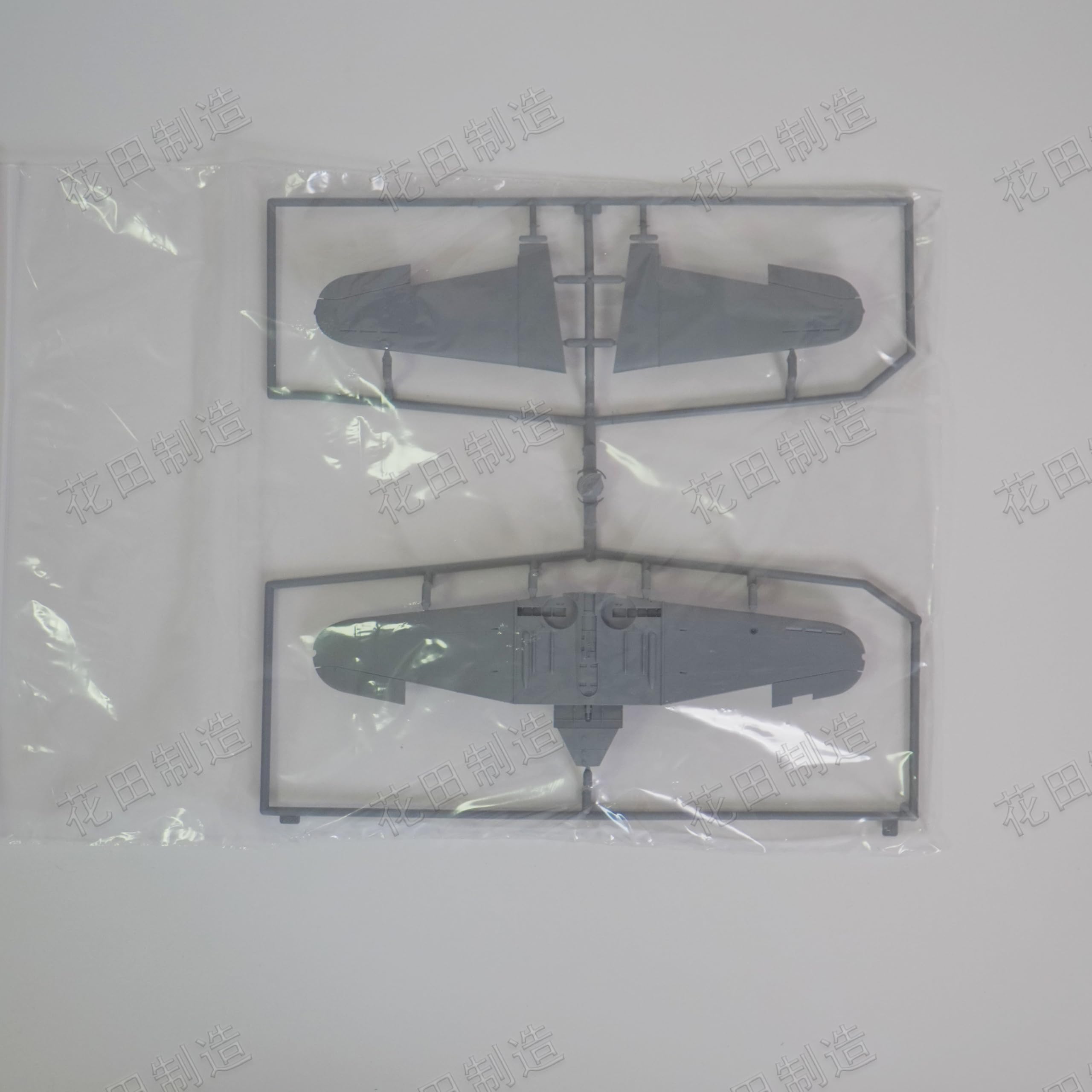 FLYHAWK FH6001 1/72 SBD-3 Dauntless Plastic Model unassembled Model kit