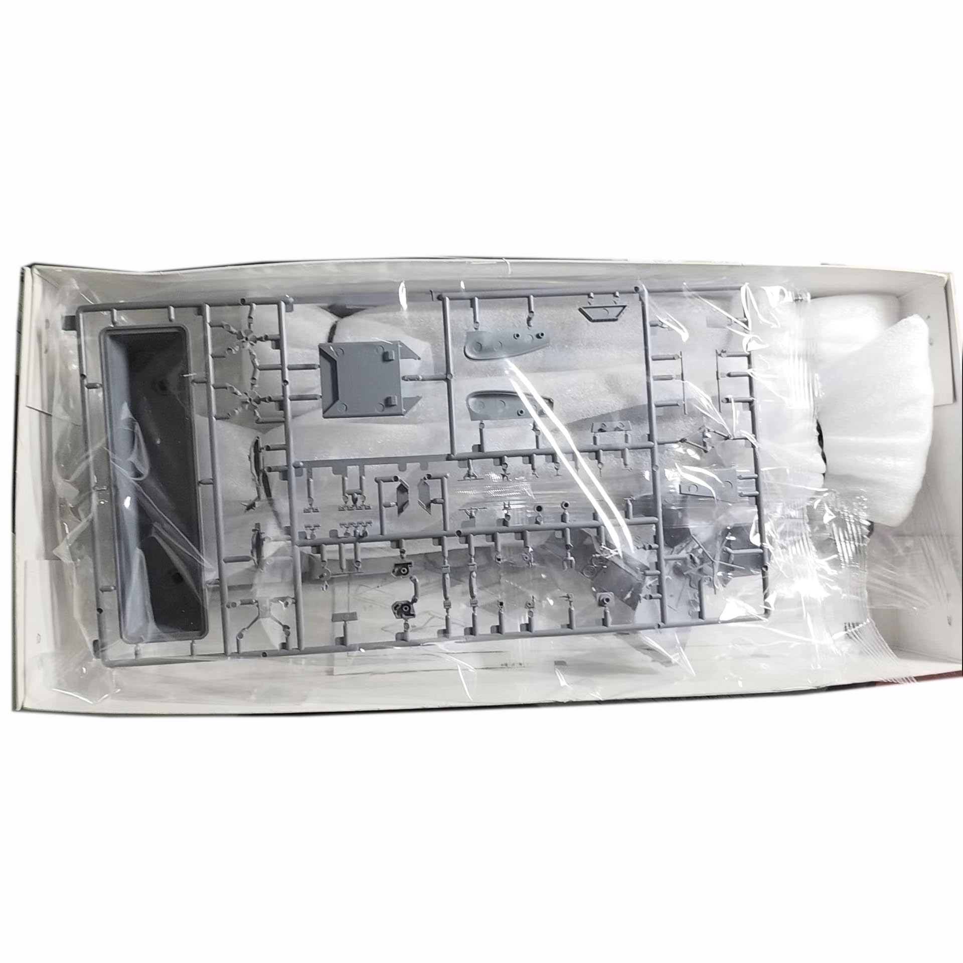 花田制造 FLYHAWK Sphyrna HTP 7001 Type 055 Destroyer Nanchang Model Kit, 1/700 Scale, Unassembled Military Ship